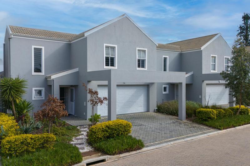 3 Bedroom Property for Sale in Langeberg Ridge Western Cape